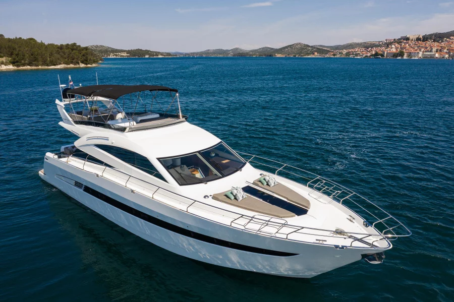 Galeon 640 Fly (Le Chiffre)  - 2