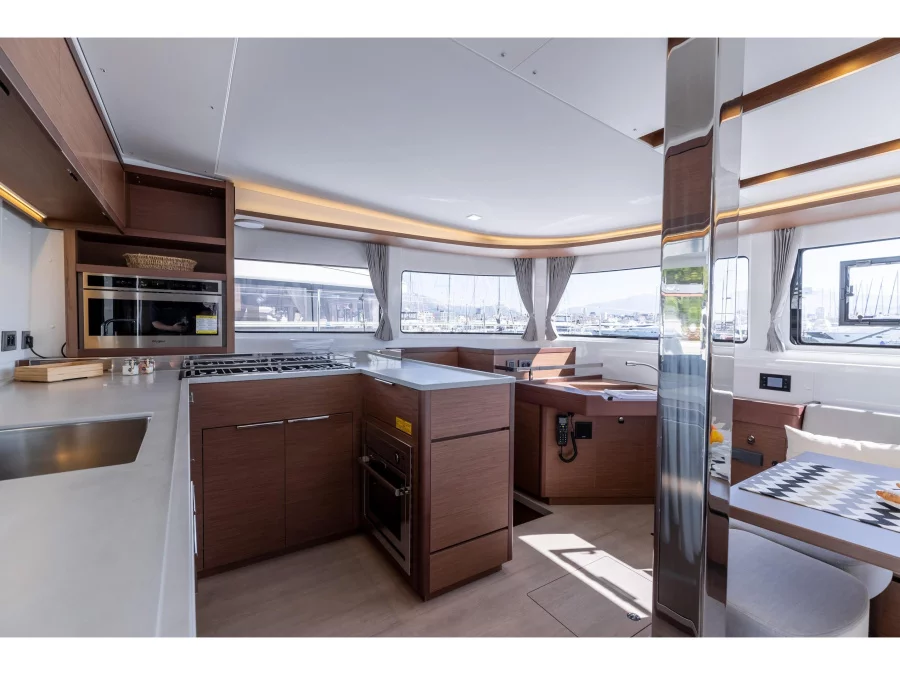 Lagoon 46 (2020) equipped with generator, A/C (sal (HANGOVER) Interior image - 25