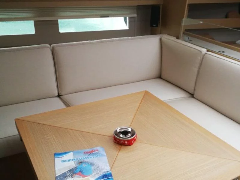 Dufour 56 Exclusive (Jess fully equipped white hull) Interior image - 5
