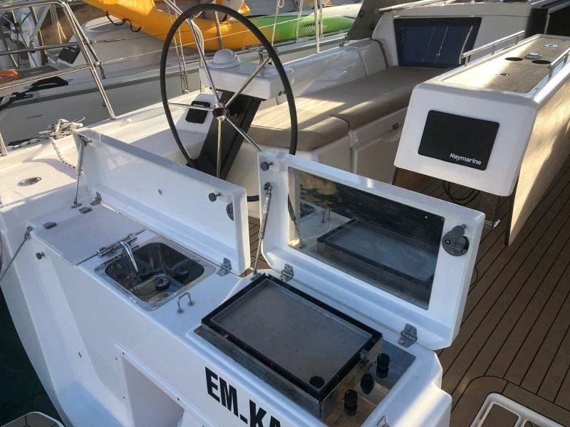 Dufour 390 Grand Large (Emka-fully equipped, white hull)  - 4