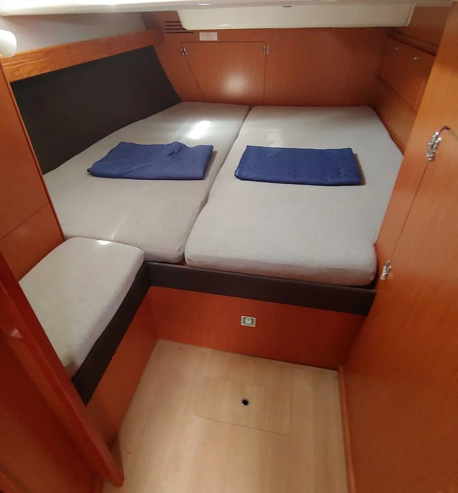 Bavaria Cruiser 56/ 3 cabins (Kallirrhoe)  - 1