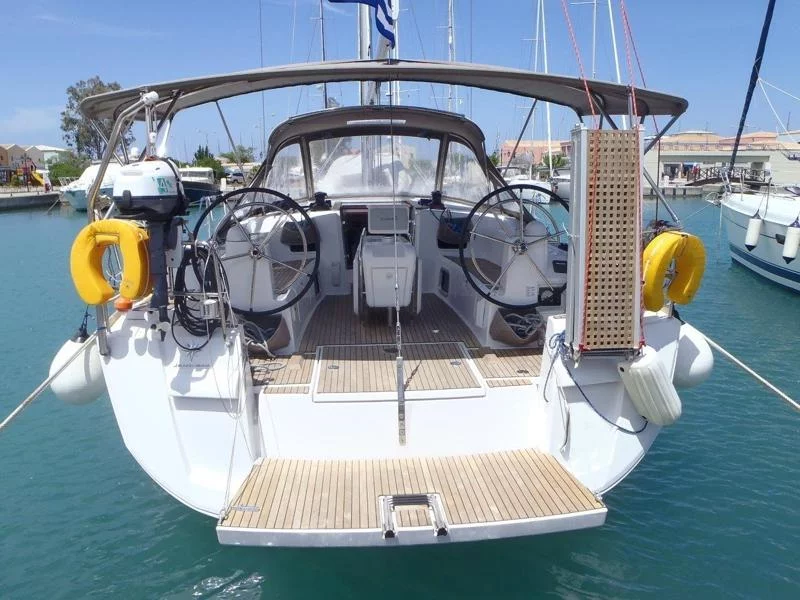 Sun Odyssey 479 (Guinness  - 4 electric WC - new sails 2022)  - 16
