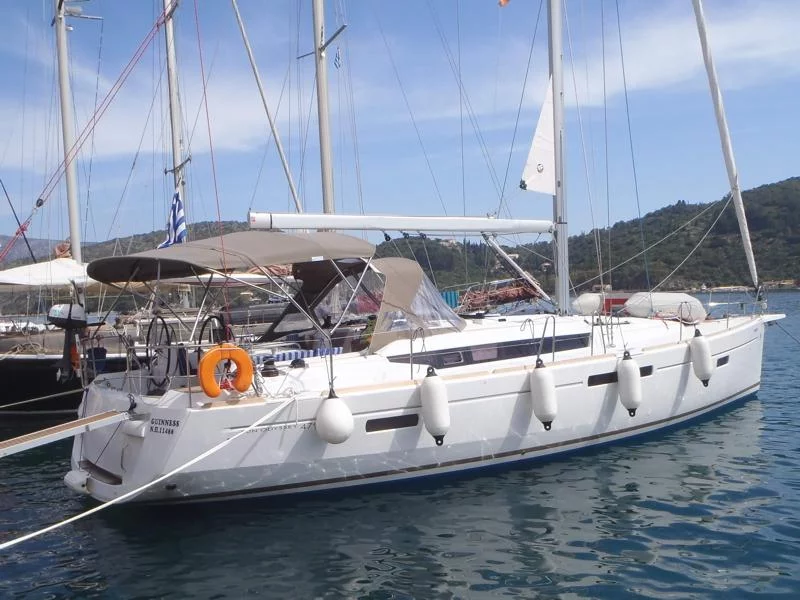 Sun Odyssey 479 (Guinness  - 4 electric WC - new sails 2022)  - 4