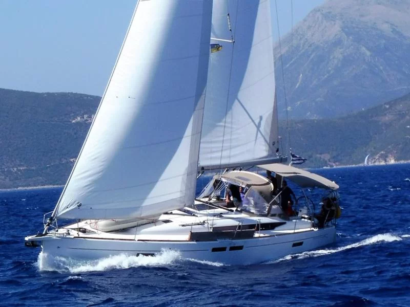 Sun Odyssey 479 (Guinness  - 4 electric WC - new sails 2022)  - 23