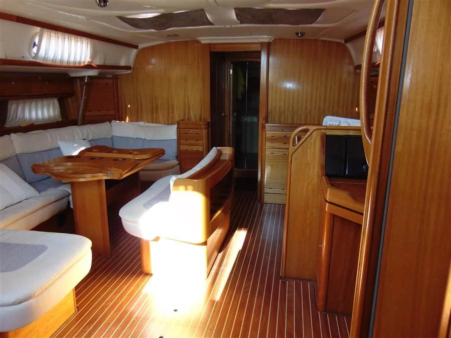 Bavaria 50 Cruiser 4 cabins (Athair) Interior image - 1