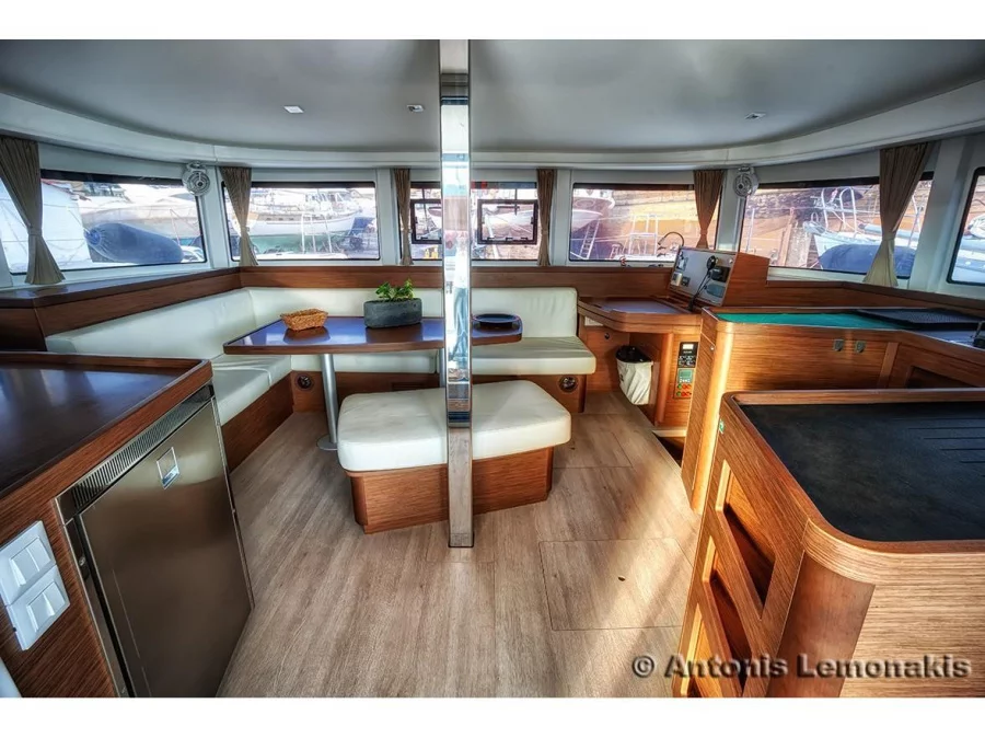 Lagoon 42 (Winny (skippered only)) Interior image - 5
