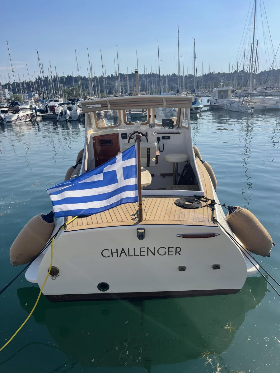 Handmade yacht (Challenger)  - 9
