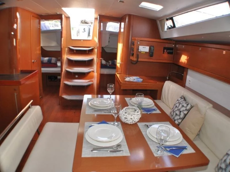 Oceanis 48 (Cheeky Lady) Interior image - 3