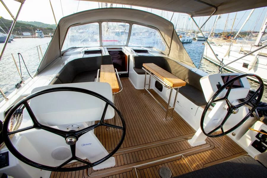 Hanse 508 (MEDUSA II (generator, air condition, electric barbeque, 1 SUP free of charge))  - 1