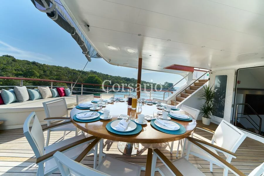 Luxury Sailing Yacht Corsario (Corsario)  - 64