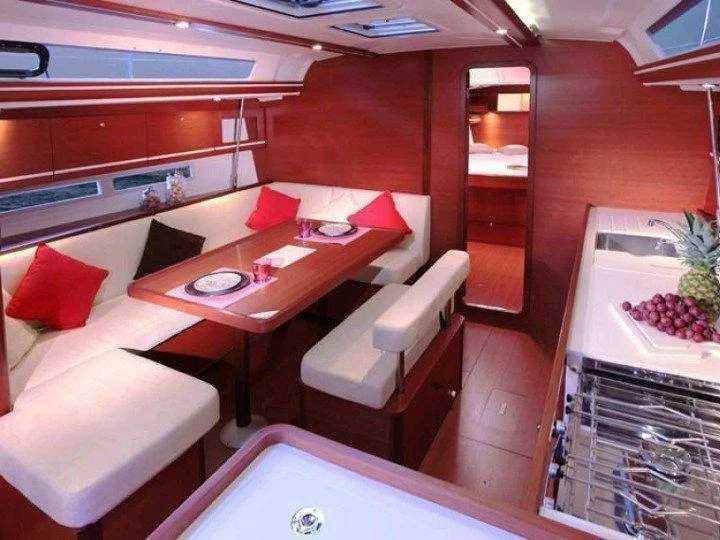 Dufour 450 GL (Easy Going) Interior image - 12