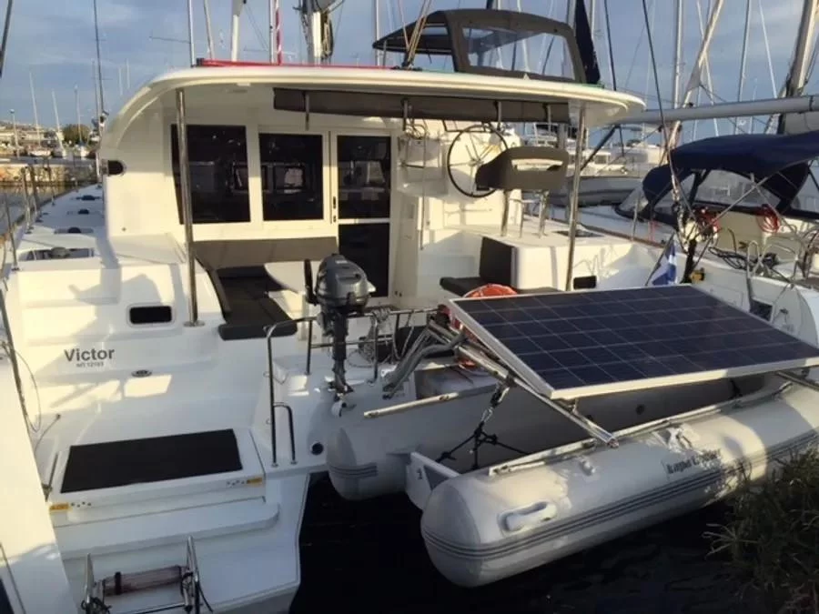 Lagoon 40 (VICTOR (Solar Panels, Electric WC, 12 pax, convertible saloon table, 1 SUP free of charge)) Main image - 0