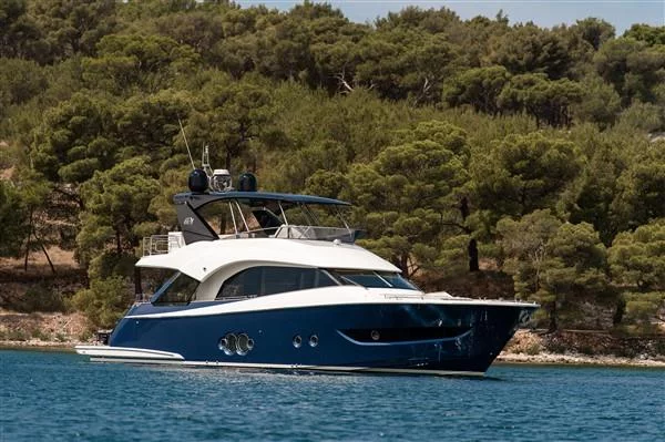 Monte Carlo Yacht 66 (Five Weeks)  - 4