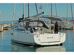 Sun Odyssey 380 (Sea Kiss) 