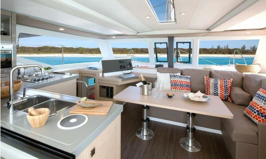 Fountaine Pajot Lucia 40 - 3 cab. (Whoop-Sea)  - 10