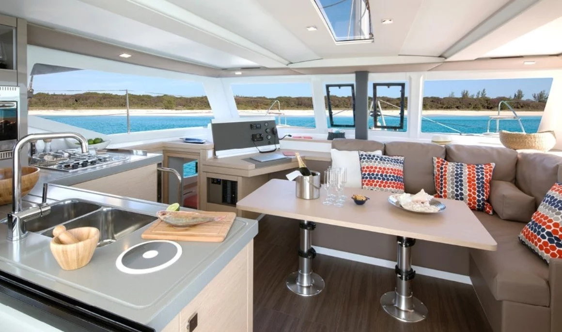 Fountaine Pajot Lucia 40 (HAPPY HOUR)  - 3