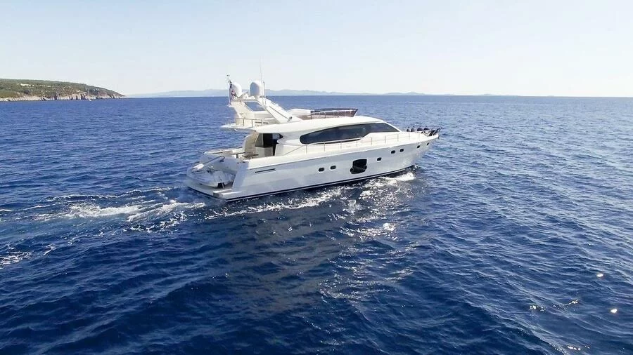 Ferretti Yachts 630 (Amy)  - 2