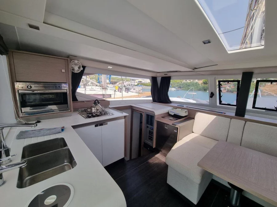 Fountaine Pajot Isla 40 - 4 cab. (Joy)  - 2