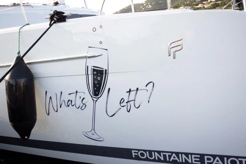 Fountaine Pajot Aura 51 (What's Left)  - 16