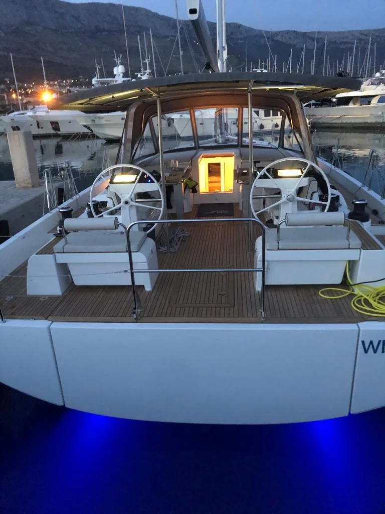 Oceanis Yacht 54 (White Bird)  - 5