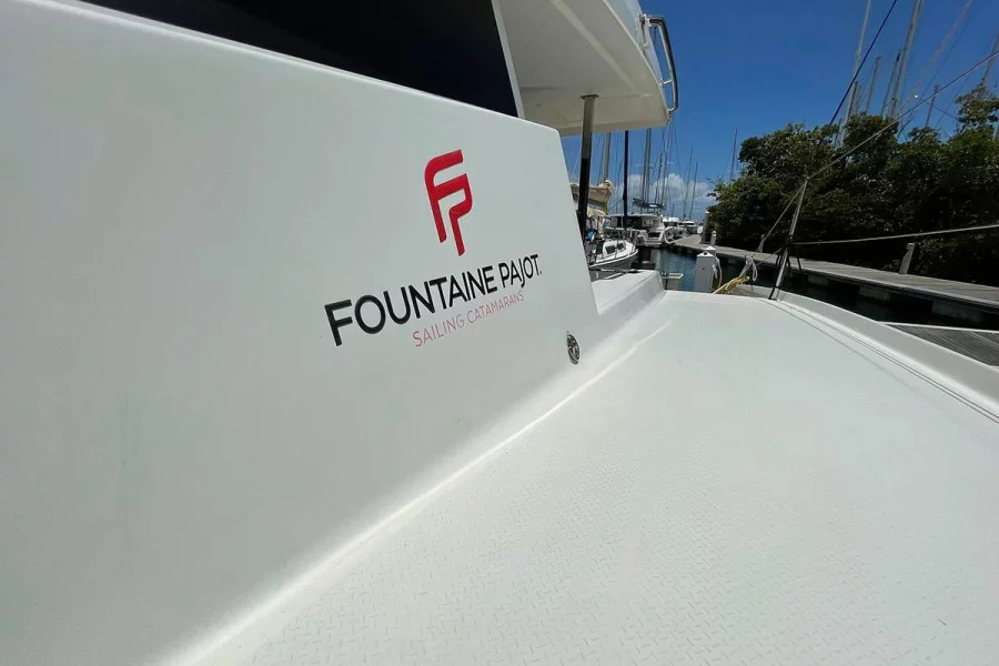 Fountaine Pajot Lucia 40 (From The Fields)  - 9