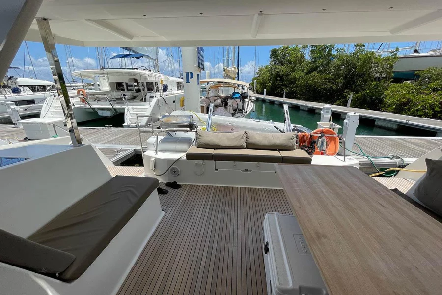 Fountaine Pajot Lucia 40 (From The Fields)  - 11