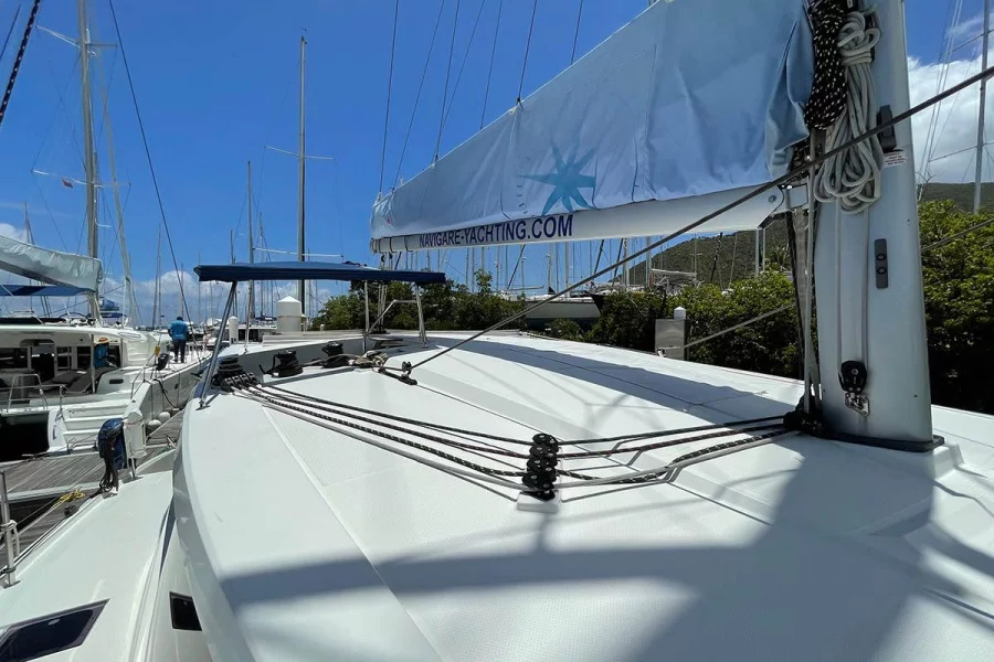Fountaine Pajot Lucia 40 (From The Fields)  - 14