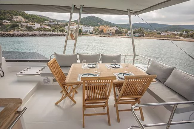 Fountaine Pajot Power 44 (Endless Beauty)  - 1