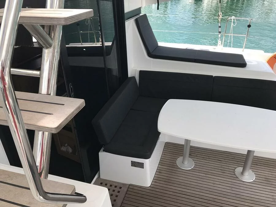 Lagoon 42 (Idefix with watermaker and A/C PLUS)  - 4